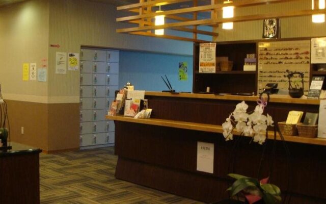 Kumamoto Capsule Hotel - Hostel, Caters to Men