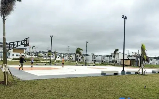 Queen Abby's Staycation