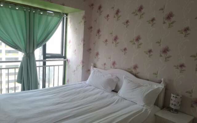 Wuhan Loving Home Apartment