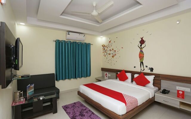 OYO 22476 Saanvi Paradise