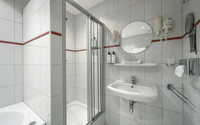 De Zon Hotel & Restaurant by Flow