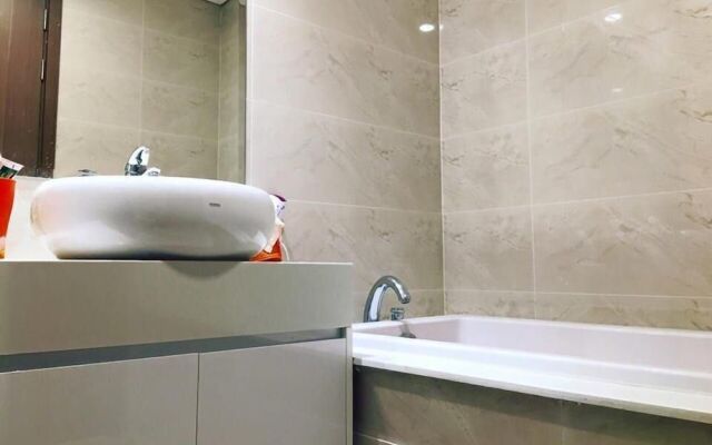 Bayhomes Gardenia Serviced Apartment