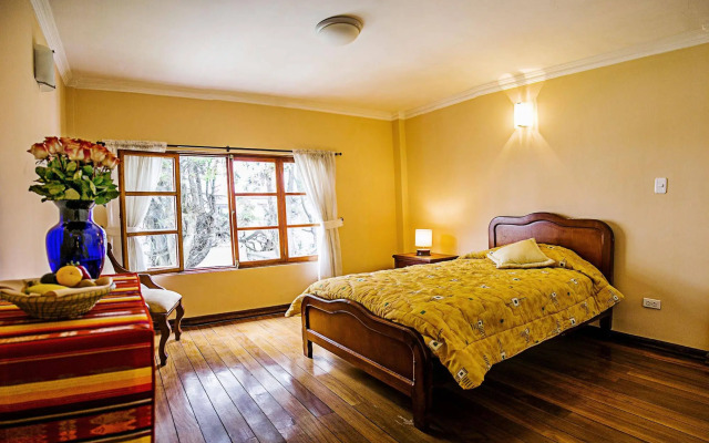 Solera House Adventure Hostel