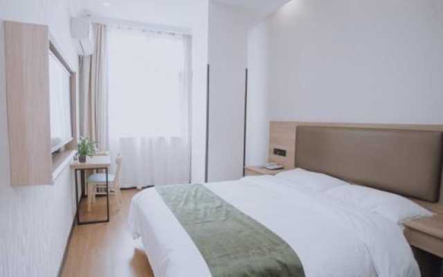 Greentree Inn Huaian North Chengde Road East Beijing Road Express Hotel – Guest Rooms – Huaian