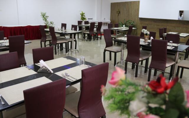 Hotel Bashyam Park
