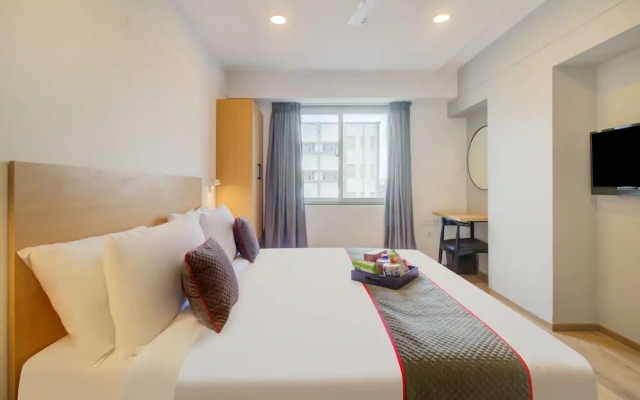 OYO Townhouse 177 Balewadi