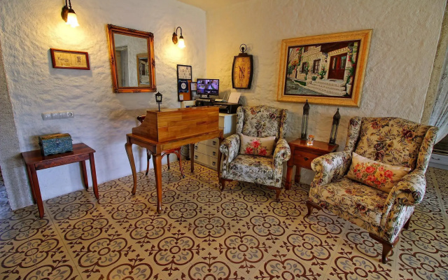 Kupina Otel