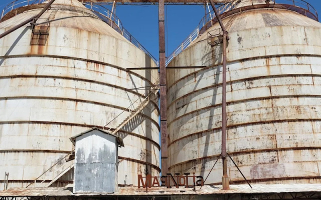 Holiday Inn Express & Suites Waco Downtown