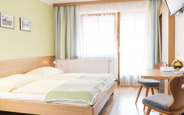 Privatzimmer und Ferienwohnungen Gassner