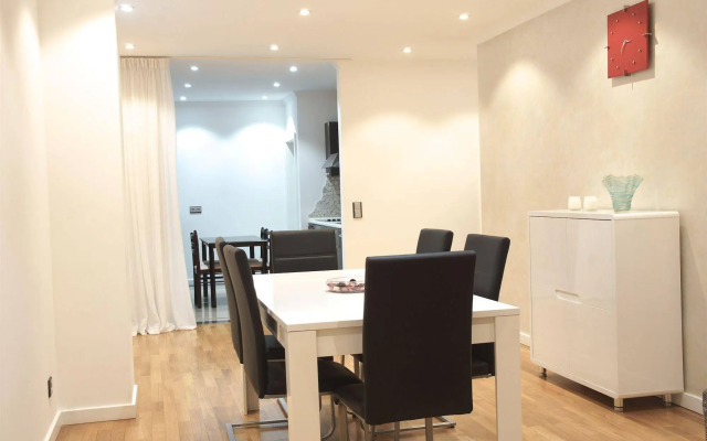 The Queen Luxury Apartments - Villa Cortina