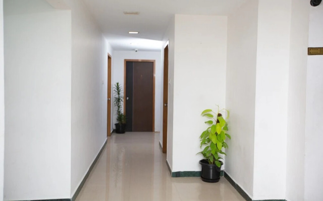 OYO 26947 The Lavish
