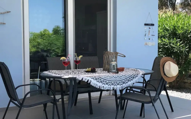 Nice Holiday Villa With Private Swimming Pool In Loutra