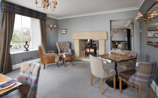 Dunstanburgh Castle Hotel