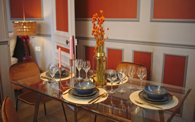 The Lord Byron Suite