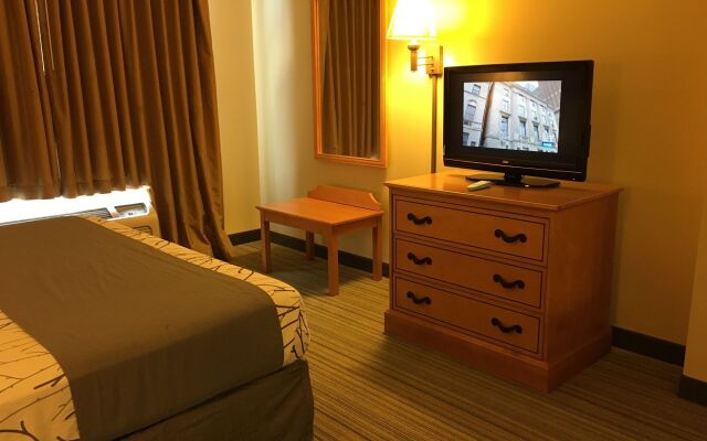Coon Rapids North Metro Hotel to Norwood Inn & Suites