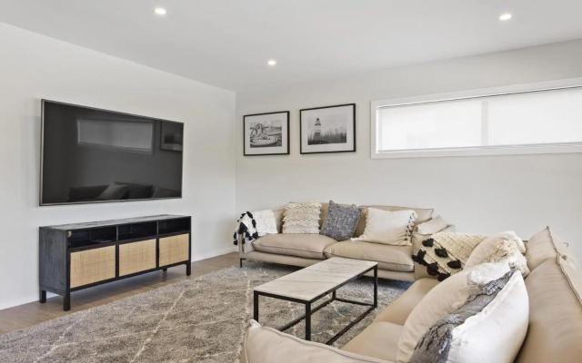 The Lookout! – Guest Rooms – Vincentia