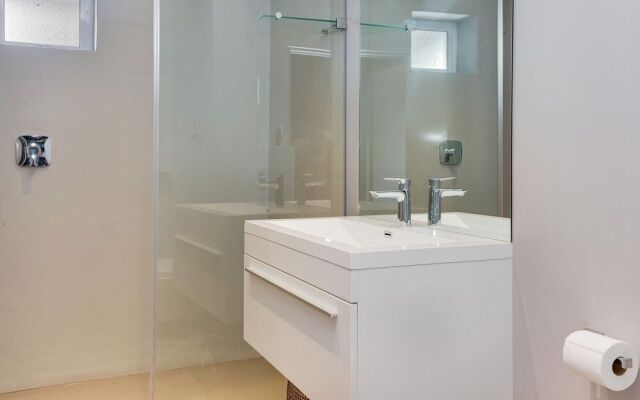 Long Beach Holiday House