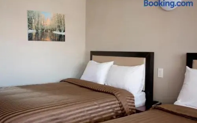 Premier Mountain Lodge and Suites
