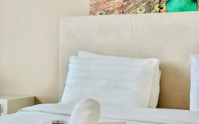 WELL-SHAPED Suites At PLATINUM KLCC