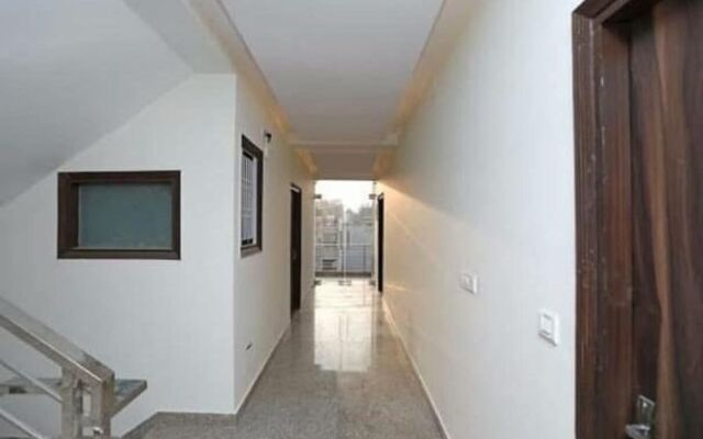 Airport Hotel Golden Blue