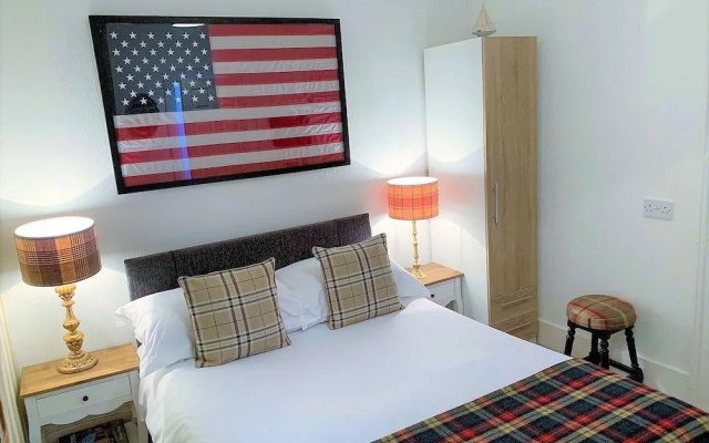 Torrs Warren Country House Hotel