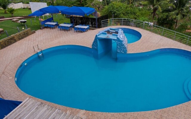 African Hill Hotel & Resort