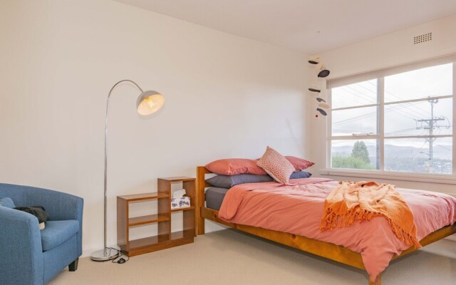 Lofty Views - City Stunner