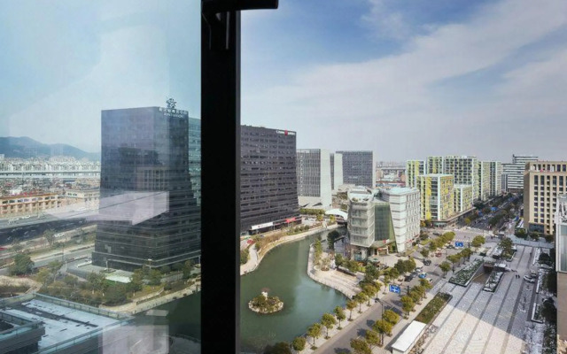 Zsmart Hotel (Hangzhou Zhongda Yintai City Xintiandi Subway Station)