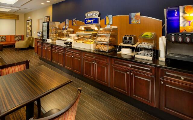 Holiday Inn Express Hotel & Suites Uvalde by IHG