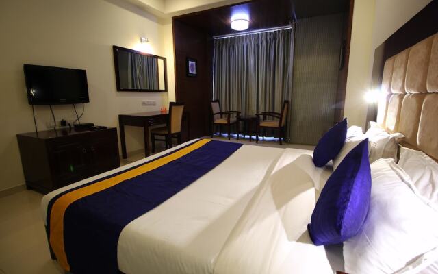 OYO 1821 Aarya Grand Hotel and Resort