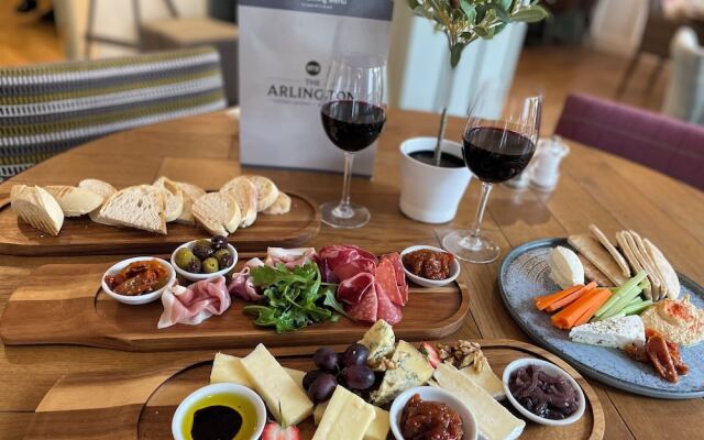 George Hotel, BW Signature Collection