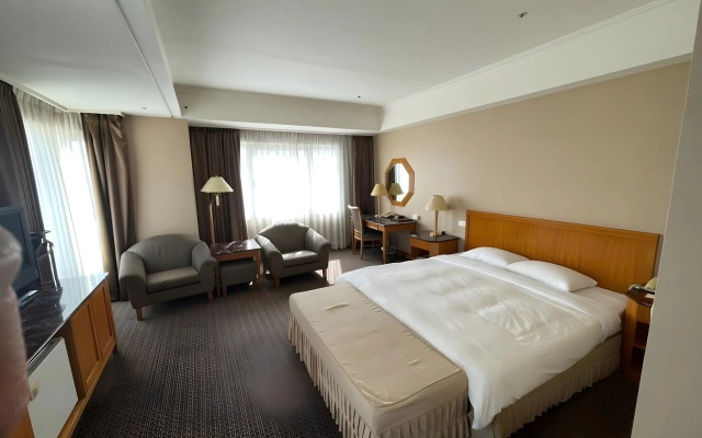 Chuto Plaza Hotel