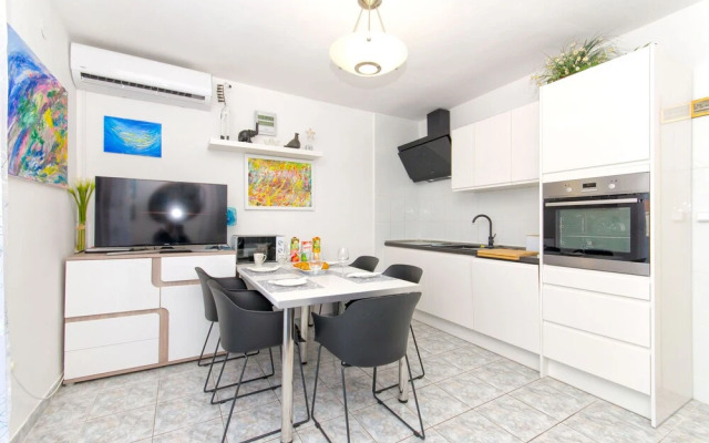 Lada apartman