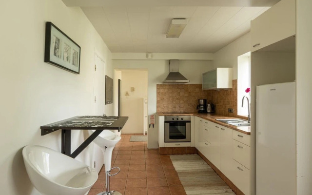 Bjarmó Guesthouse