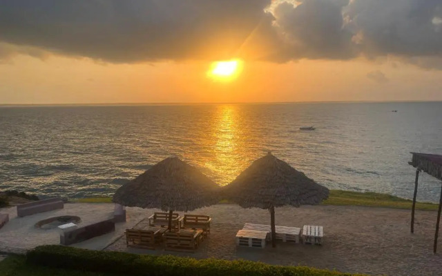 Calamari Beach Villas