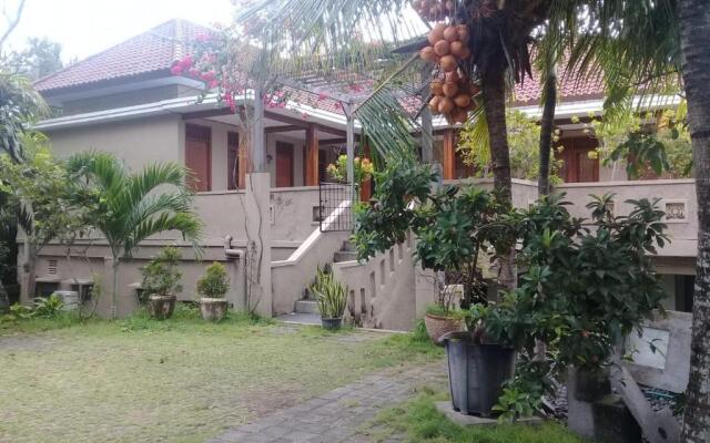 Sabua Guest House