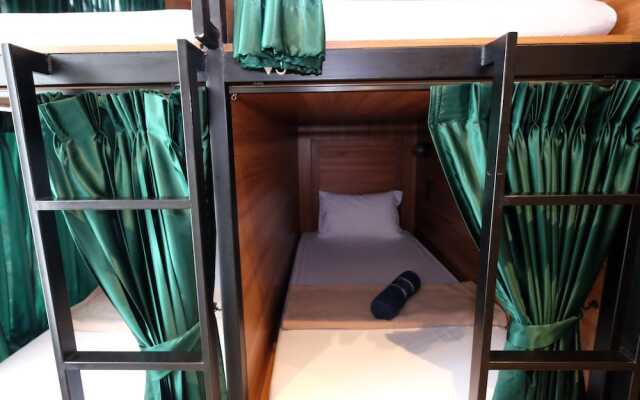 Craftel Bangkok - Hostel