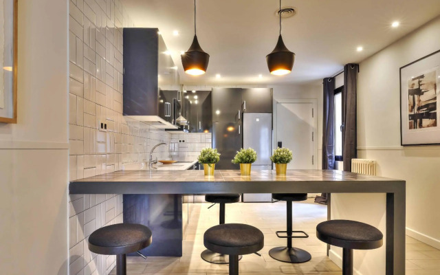 Mit House Madville En Madrid