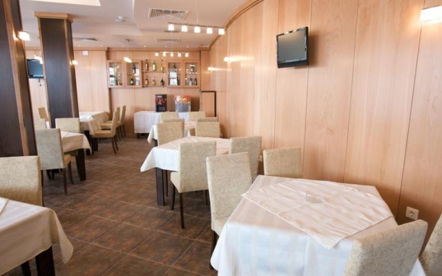 Briz-Seabreeze Hotel