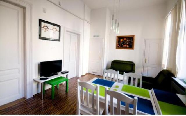 CentrÁLOM Apartman Pécs