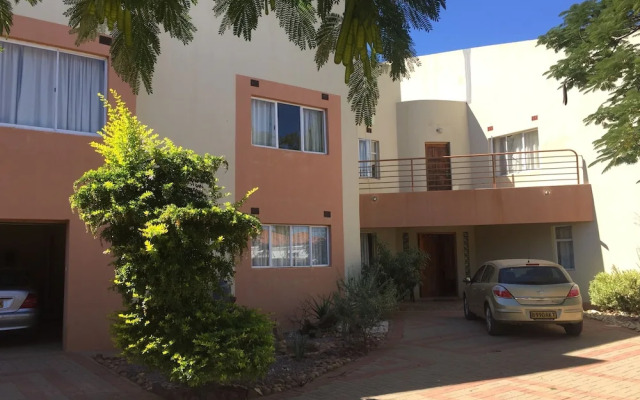 Tlokweng Home Away From Home