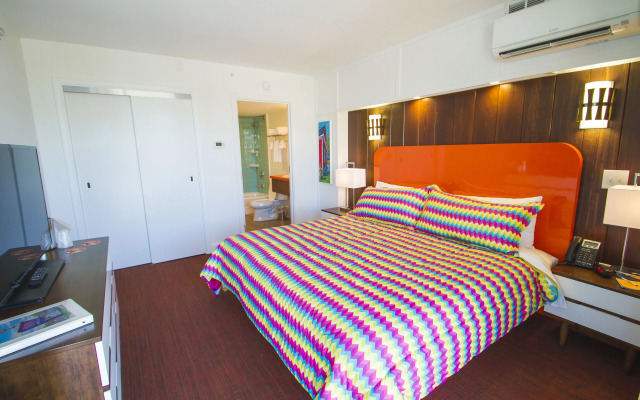 Mother Earth Motor Lodge