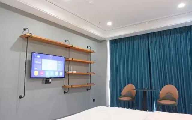 Chaling Mountain Elm Art Hotel