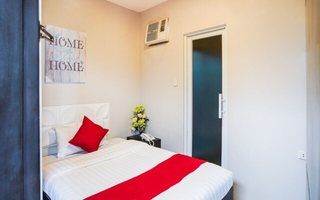 Casa Mia Hotel Suites by OYO Rooms
