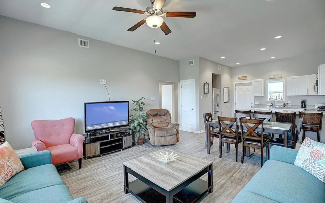 Island 46 3 Bedroom Condo