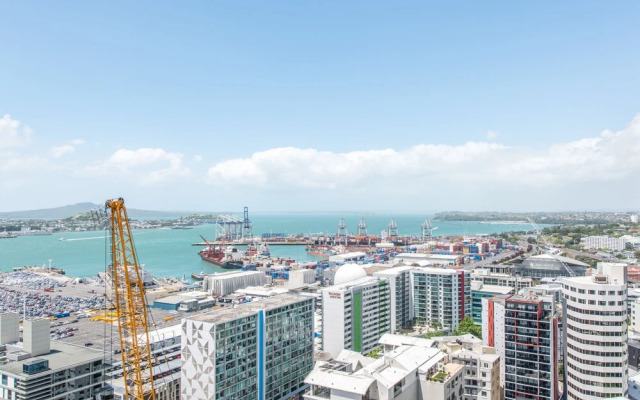 JHT - 1 BRM Apartment, Britomart, Sea View