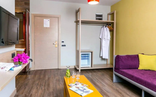 Costa Mare Suites