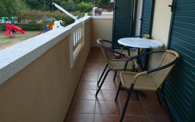 Apartments Laništa Dragović