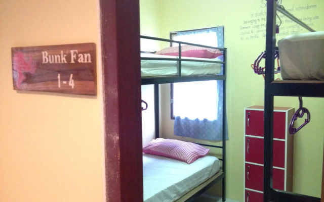BED Khaolak Hostel
