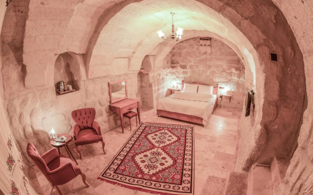 Mosaic Cave Hotel
